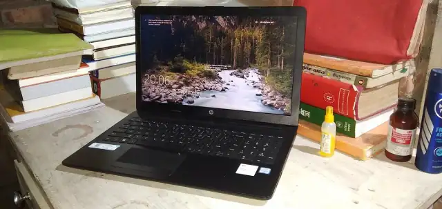 HP Laptop 15 da1xxx (1)