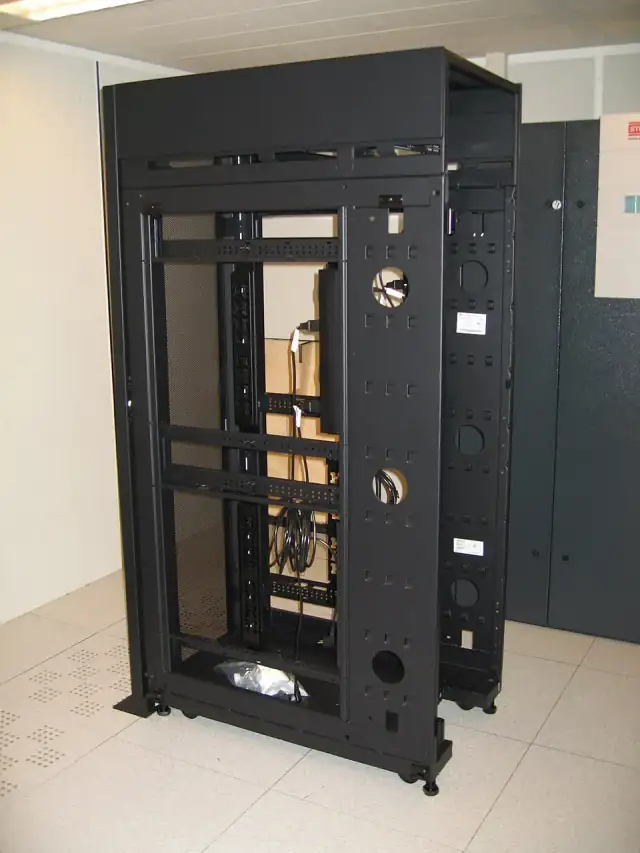IBM server rack IMG 0425