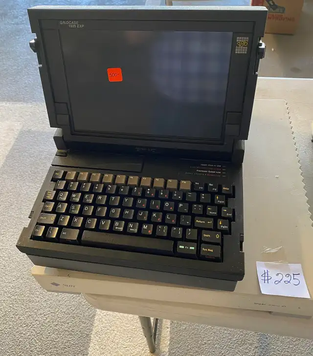 Gridcase 1535 EXP laptop at MIT Flea.agr