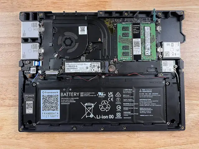 Framework Tablet Internals