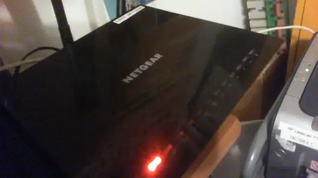 NETGEAR AC1750 Smart Wi Fi router in CPU and motherboard initalization step 2 of 7