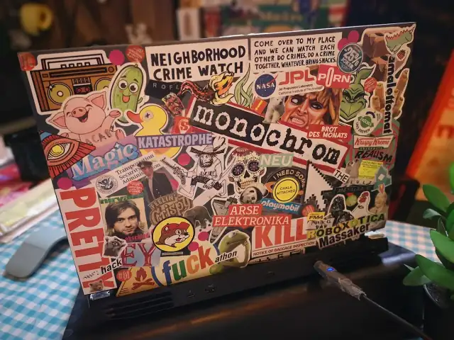 Johannes Grenzfurthner laptop monochrom Office 2026