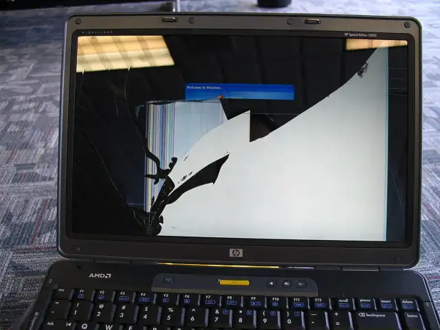 2006 broken laptop computer 237398638