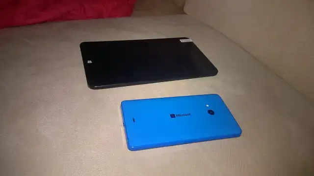 A comparison between a smartphone and a tablet PC