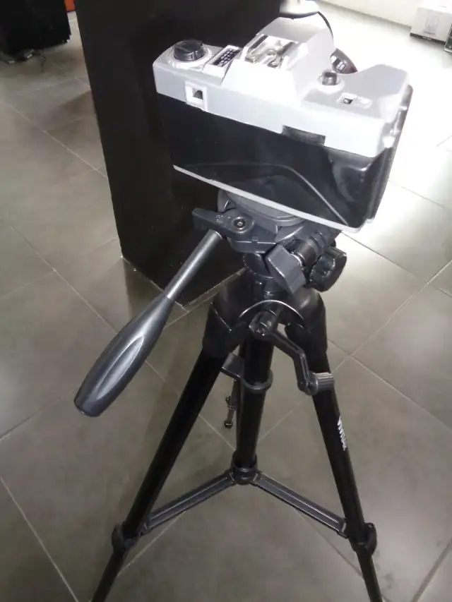 ( a bit of Photography equipment Tripods Photo Camera Tripod) camera tripod