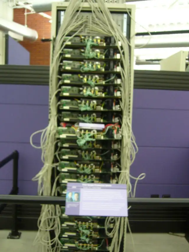 Computer History Museum Google First Production Server (313528919)