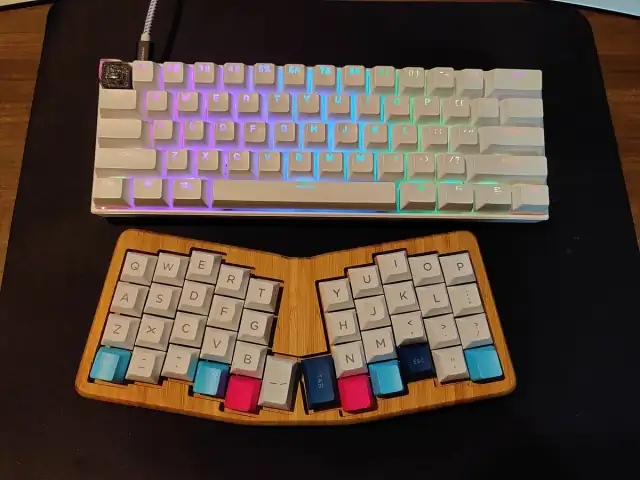 Atreus 42 compared with an Anne Pro 2 60% keyboard
